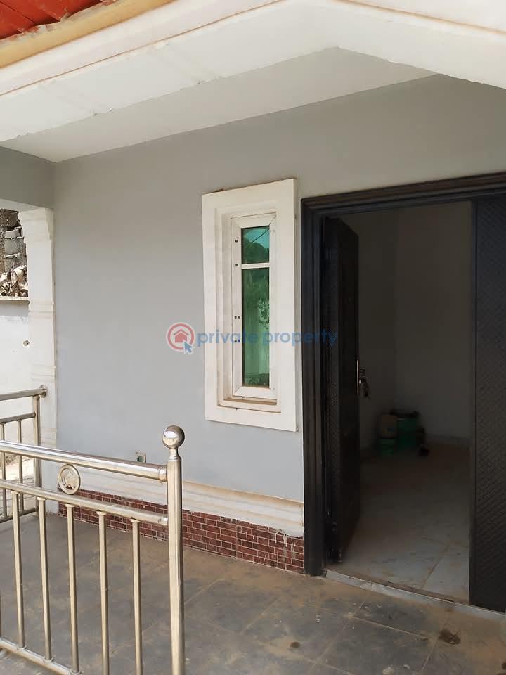 3 bedroom Block Of Flats For Rent Pakuro Off Berger Berger Ojodu Lagos - 2