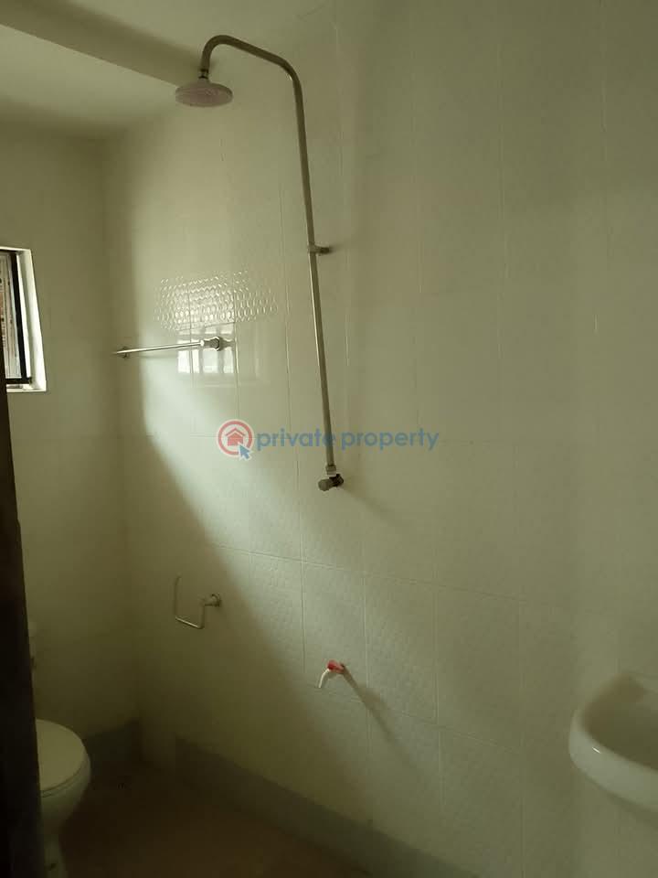 3 bedroom Block Of Flats For Rent Pakuro Off Berger Berger Ojodu Lagos - 6