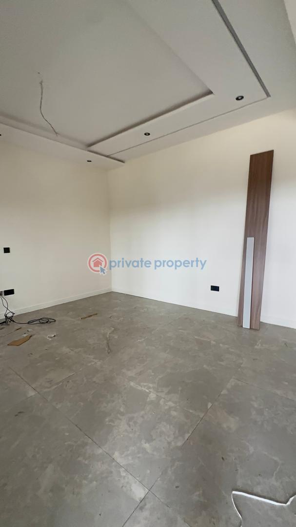 3 bedroom Maisonette For Sale In An Estate Close To Nike Art Gallery ( Lekki Phase 1 Right Side Lekki Phase 1 Lagos - 14