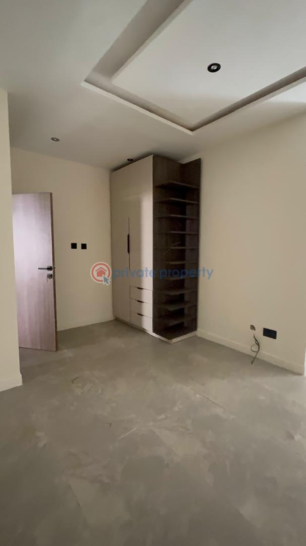 3 bedroom Maisonette For Sale In An Estate Close To Nike Art Gallery ( Lekki Phase 1 Right Side Lekki Phase 1 Lagos - 19