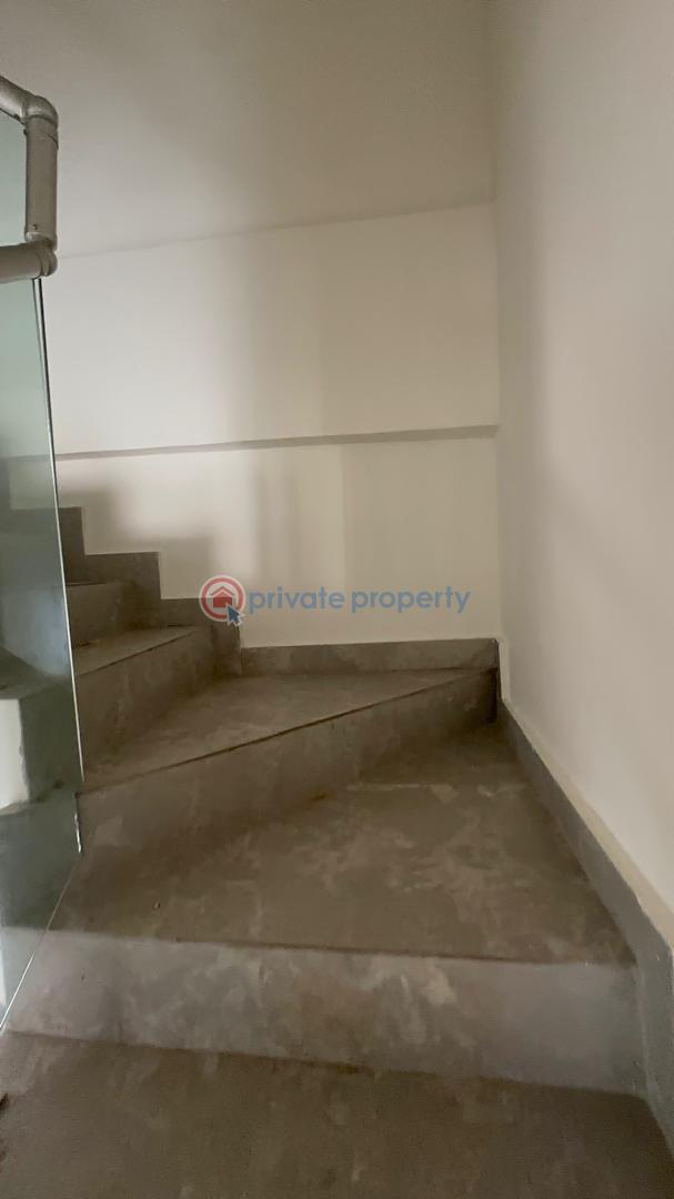 3 bedroom Maisonette For Sale In An Estate Close To Nike Art Gallery ( Lekki Phase 1 Right Side Lekki Phase 1 Lagos - 13