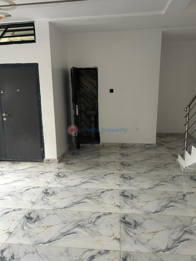 3 bedroom Semi detached Duplex For Sale Olomore By Federal Housing Estate Abeokuta Ogun - 5