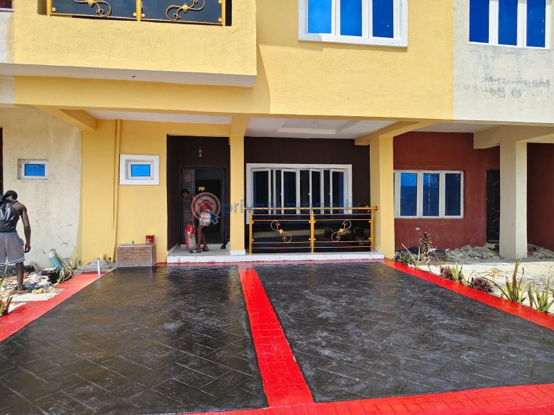 3 bedroom Terrace For Sale Awoyaya Ajah Lagos - 34