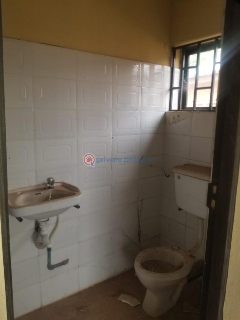 3 bedroom Block Of Flats For Sale Rock View Estate Oke Mosan Abeokuta Ogun - 5