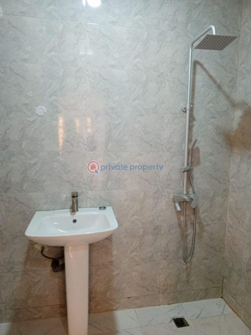 3 bedroom Flat & Apartment For Rent Gbagada Estate Gbagada Lagos - 2