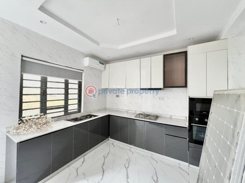 3 bedroom Block Of Flats For Sale Chevron Drive Lekki Lagos - 9