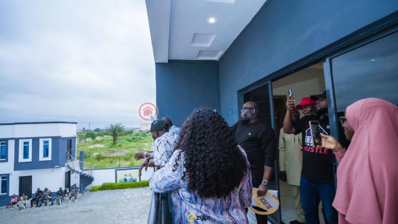 3 bedroom Block Of Flats For Sale Abraham Adesanya Ogombo Ajah Lagos - 5