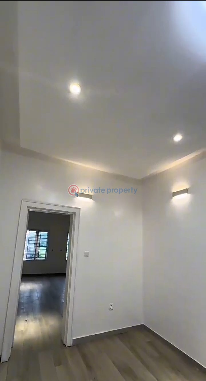 3 bedroom House For Rent Jahi Abuja Phase 2  - 11