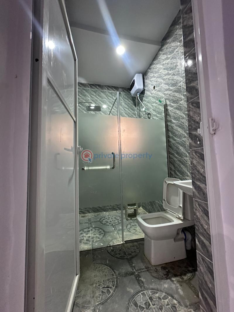 3 bedroom Detached Bungalow For Sale Alafara Junction, Off Jericho–nihort Road Extension Ibadan North West Oyo - 9