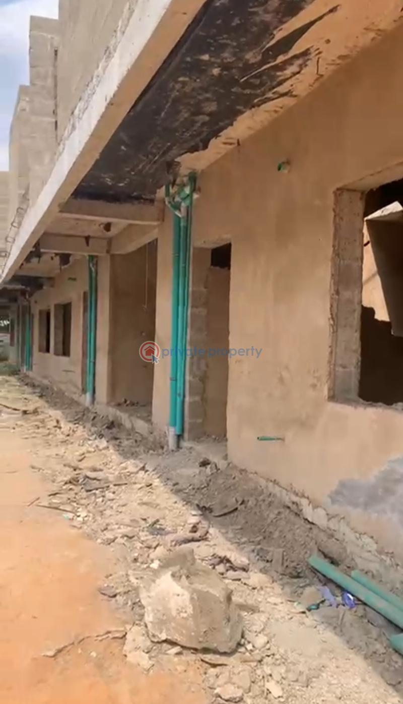 Tastefully finished 3bedroom townhouse + bq - 6 3 bedroom Townhouse For Sale Arthur's Place, James Robertson Street, Surulere Lagos - 6