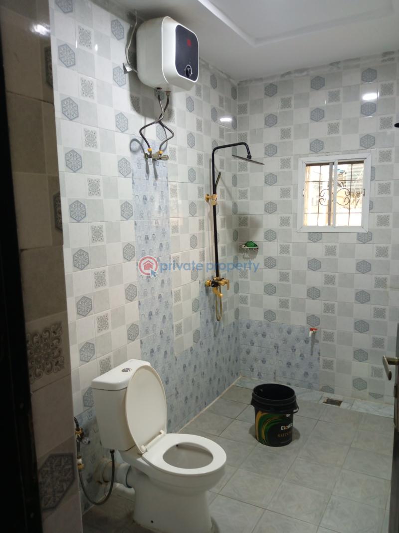3 bedroom Detached Bungalow For Sale A&g Estate Phase2 Lugbe Fha Lugbe Abuja Phase 4  - 10