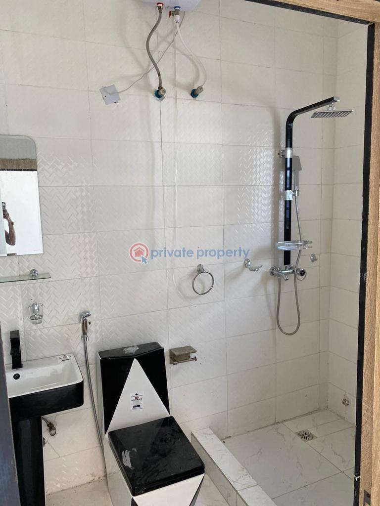 3 bedroom Detached Bungalow For Sale Wonder Court Estate Oribanwa Awoyaya Awoyaya Ajah Lagos - 17