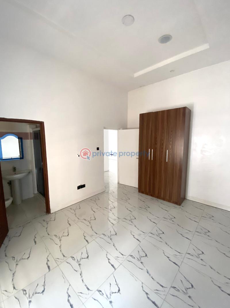 4 bedroom Semi detached Duplex For Sale Chevron Drive Lekki Lagos - 3