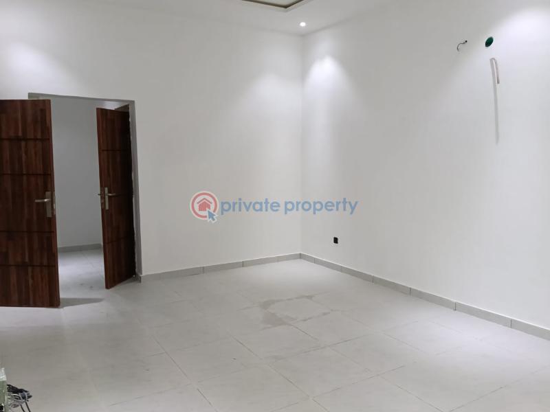4 bedroom Terrace For Rent Off Orchid Road Lafiaji Lekki Lagos - 9