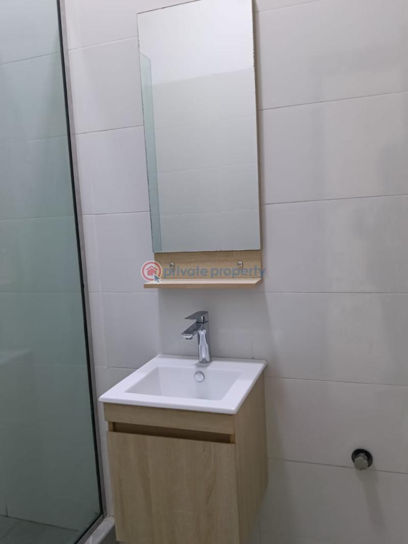 4 bedroom Terrace For Rent Off Orchid Road Lafiaji Lekki Lagos - 19