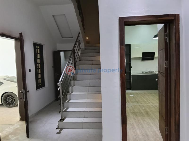 4 bedroom Terrace For Rent Off Orchid Road Lafiaji Lekki Lagos - 3