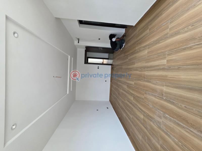 4 bedroom Flat & Apartment For Sale Banana Island Road Ikoyi Lagos - 3