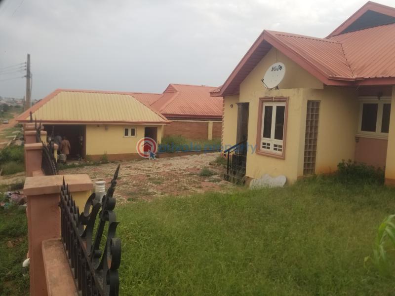 4 bedroom Bungalow For Sale Kamta Housing Estate Abeokuta Ogun - 8