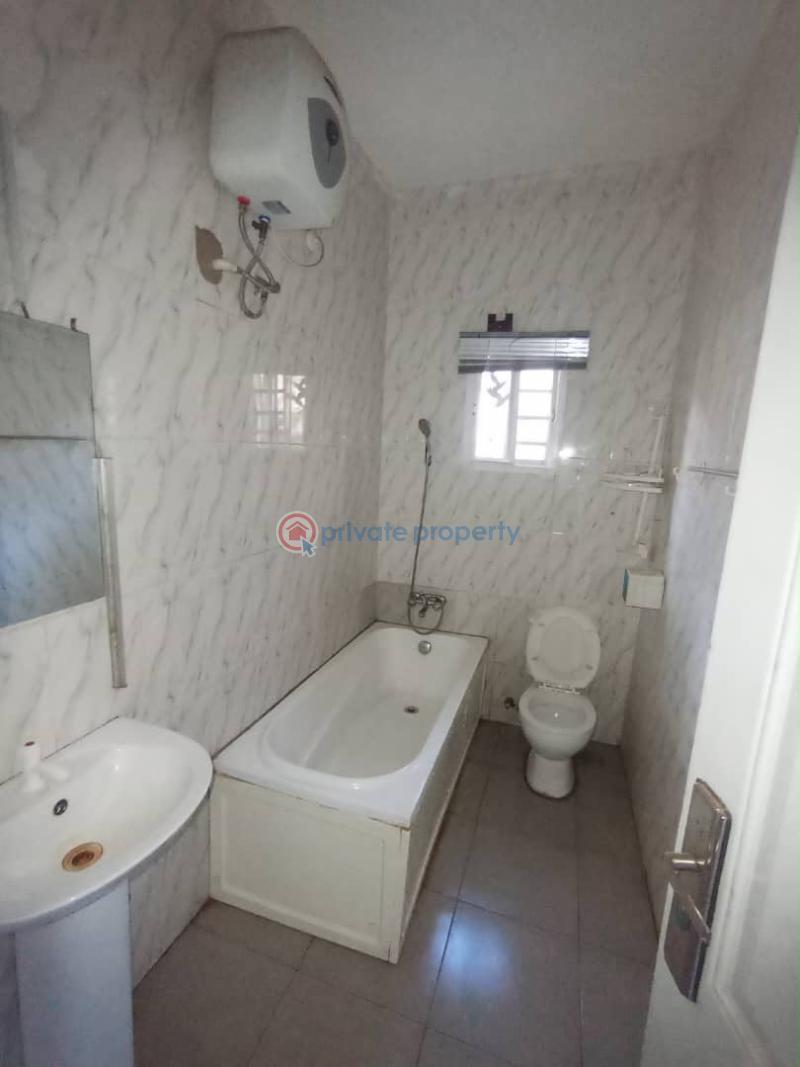 5 bedroom Detached Bungalow For Rent Apo Wumba Apo Abuja Phase 2  - 3