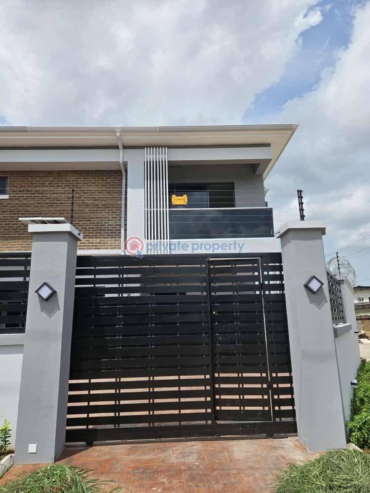 4 bedroom Detached Duplex For Sale Ikeja Ogba GRA Lagos