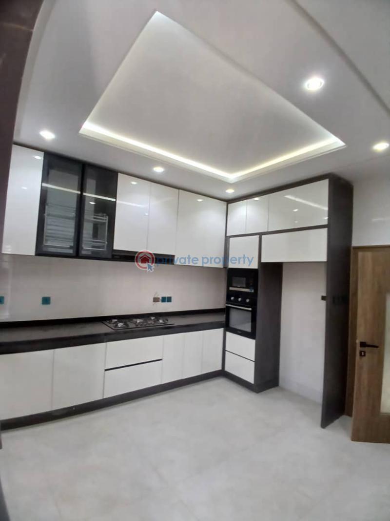 4 bedroom Detached Duplex For Sale Airport Road Lugbe Abuja Phase 4  - 3