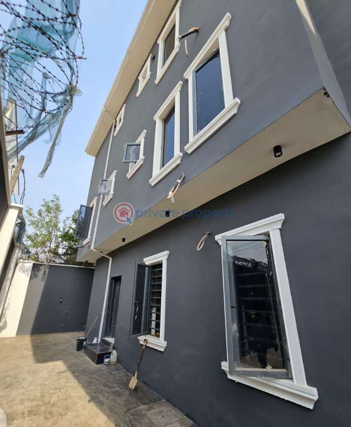 4 bedroom Detached Duplex For Sale Ogudu GRA Ojota Lagos - 3