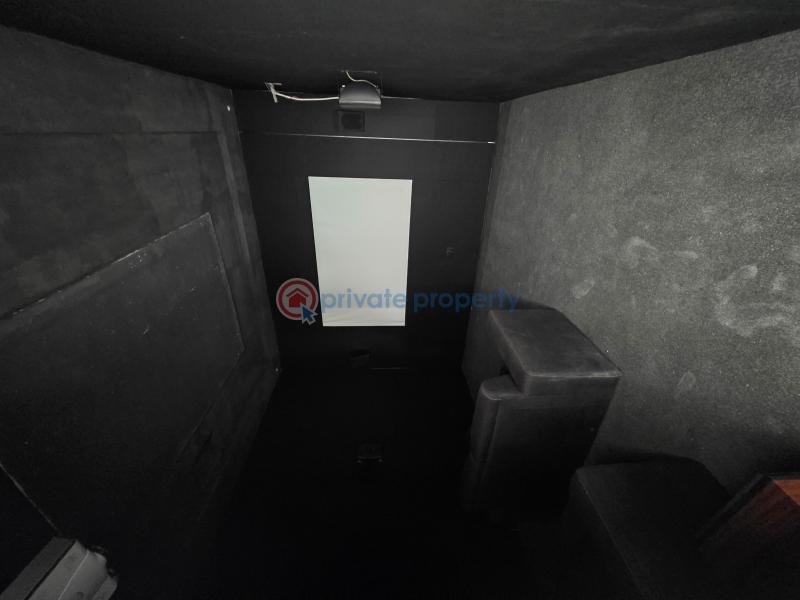 Tastefully finished 4 bedroom detached duplex with cinema + swimming pool - 5 4 bedroom Detached Duplex For Sale Northernforesure Estate Chevron Drive Lekki Lagos - 5