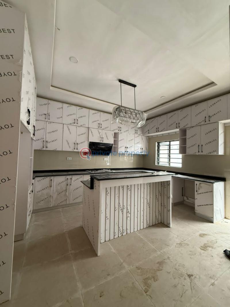 4 bedroom Detached Duplex For Sale Carlton Gate. Kolapo Ishola Gra Akobo Ibadan Oyo - 0