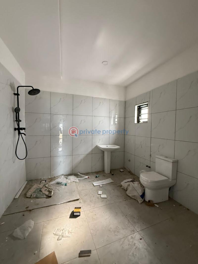 4 bedroom Detached Duplex For Sale Carlton Gate. Kolapo Ishola Gra Akobo Ibadan Oyo - 4