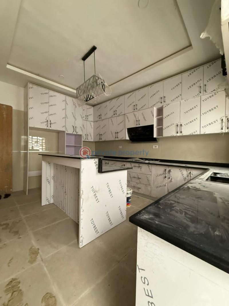 4 bedroom Detached Duplex For Sale Carlton Gate. Kolapo Ishola Gra Akobo Ibadan Oyo - 1