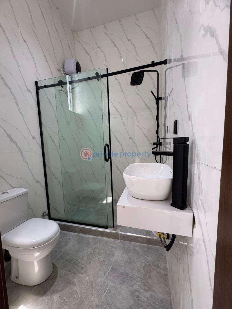 4 bedroom Detached Duplex For Sale Ikota Lekki Lagos - 3