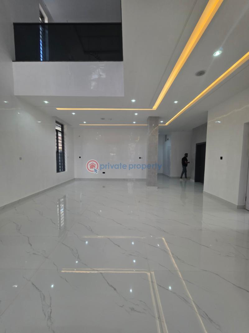 5 bedroom Detached Duplex For Sale Apo Resettlement Apo Abuja Phase 2  - 2