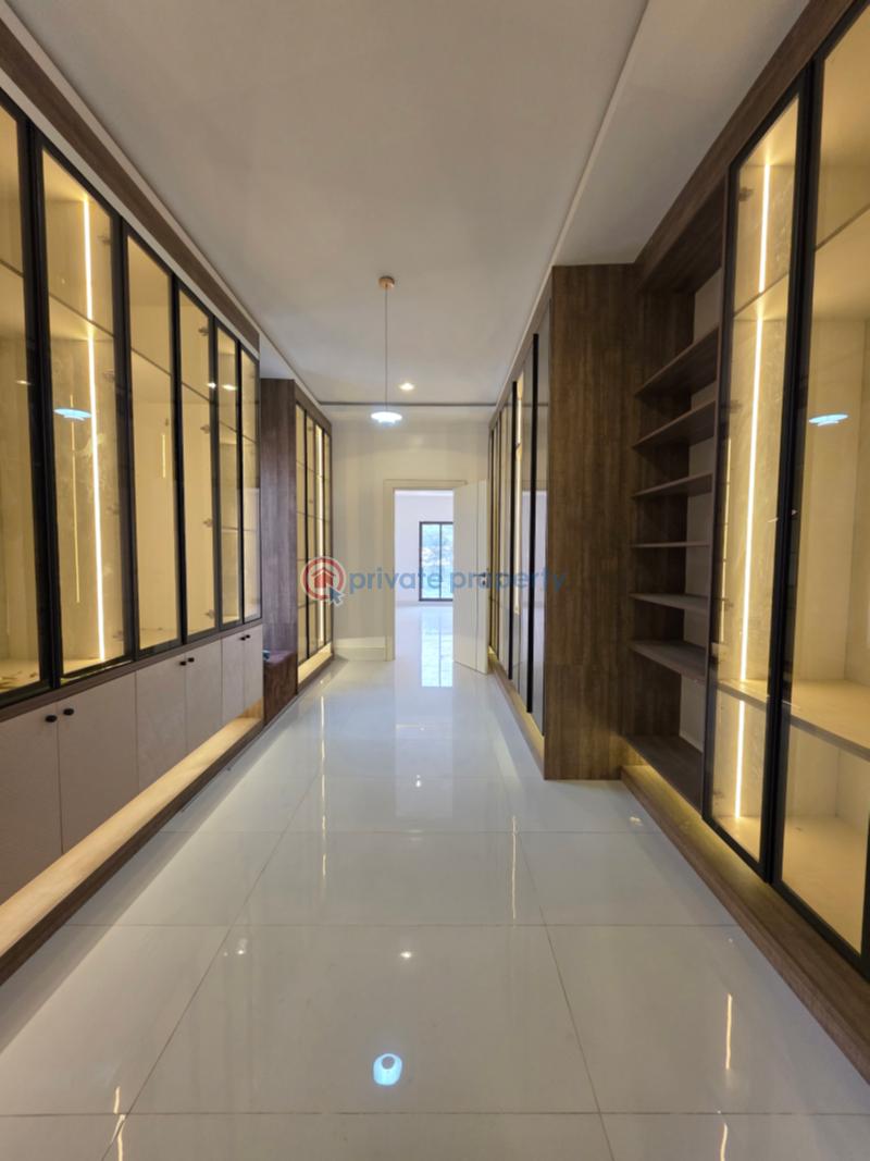 4 bedroom Detached Duplex For Sale Utako Abuja Phase 2  - 5