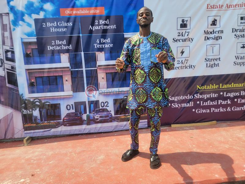 4 bedroom Terrace For Sale Zularich Residence 2, Monastery Road Sangotedo Lagos - 8