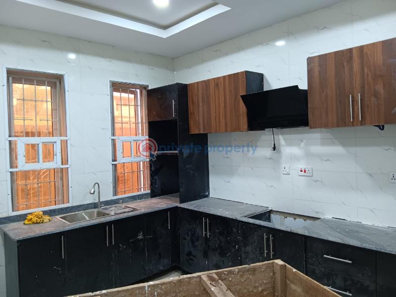 4 bedroom Semi detached Duplex For Sale Jericho Gra Ibadan Oyo - 3