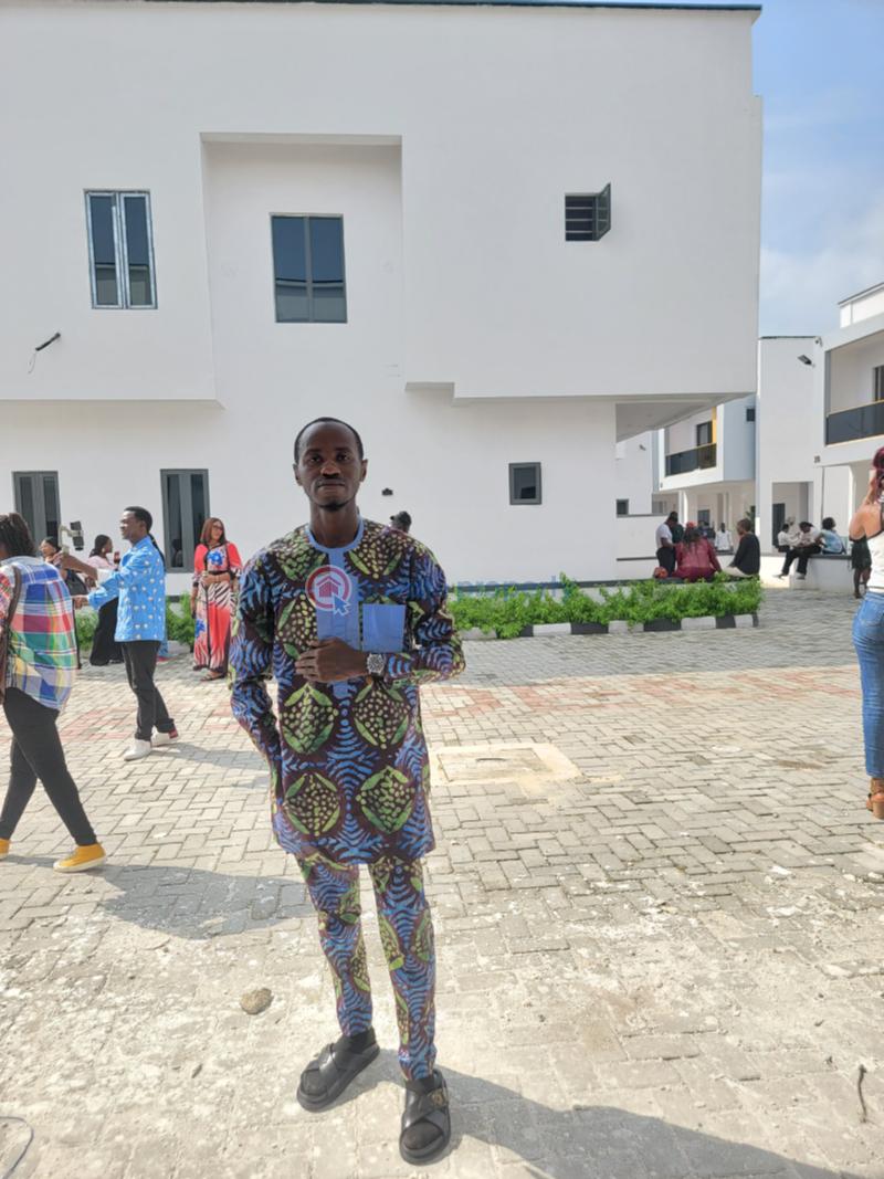 4 bedroom Terrace For Sale Zularich Residence 2, Monastery Road Sangotedo Lagos - 7