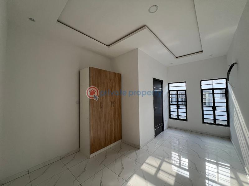 4 bedroom Semi detached Duplex For Sale Sapphire Garden Awoyaya Ajah Lagos - 21