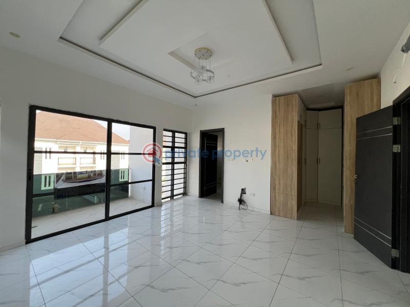 4 bedroom Semi detached Duplex For Sale Sapphire Garden Awoyaya Ajah Lagos - 13