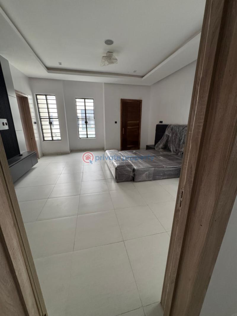 4 bedroom Semi detached Duplex For Sale Elite Garden Estate, Harris Drive. Victoria Garden City Lekki Lagos - 8