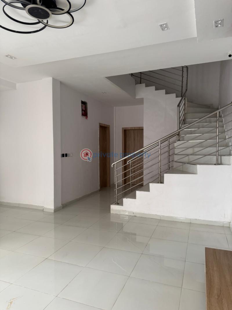 4 bedroom Semi detached Duplex For Sale Elite Garden Estate, Harris Drive. Victoria Garden City Lekki Lagos - 6