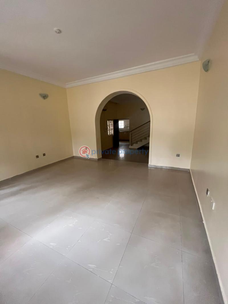 4 bedroom Semi detached Duplex For Rent Sunnyvale Area Dakwo Abuja Phase 3  - 5