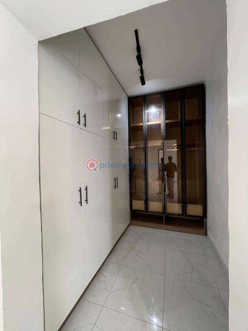4 bedroom Detached Duplex For Sale Idado Lekki Lagos - 12
