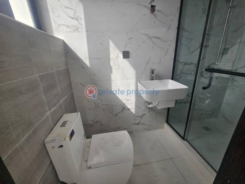 4 bedroom Maisonette For Sale Close To Banana Island Ikoyi Lagos - 22