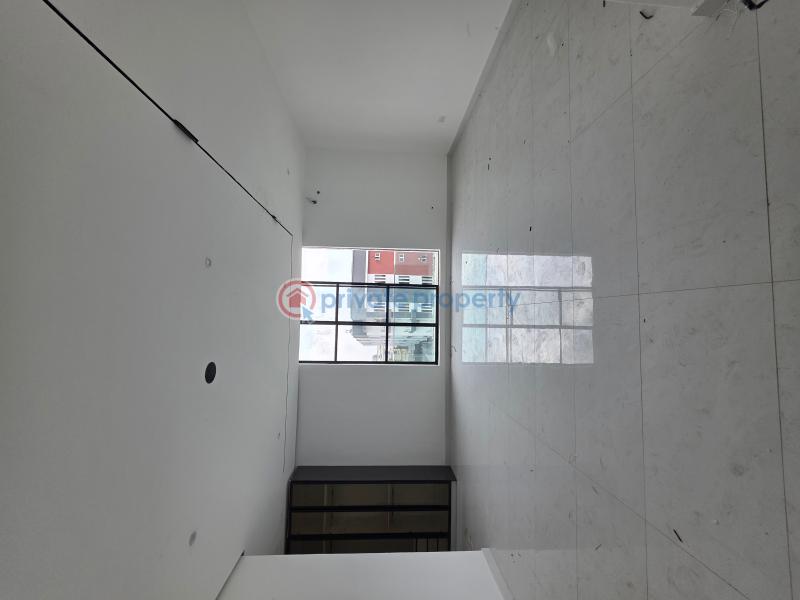 Tastefully finished 4 bedroom penthouse apartment with elevator - 3 4 bedroom Flat & Apartment For Sale Ikate Elegushi Lekki Lagos - 3