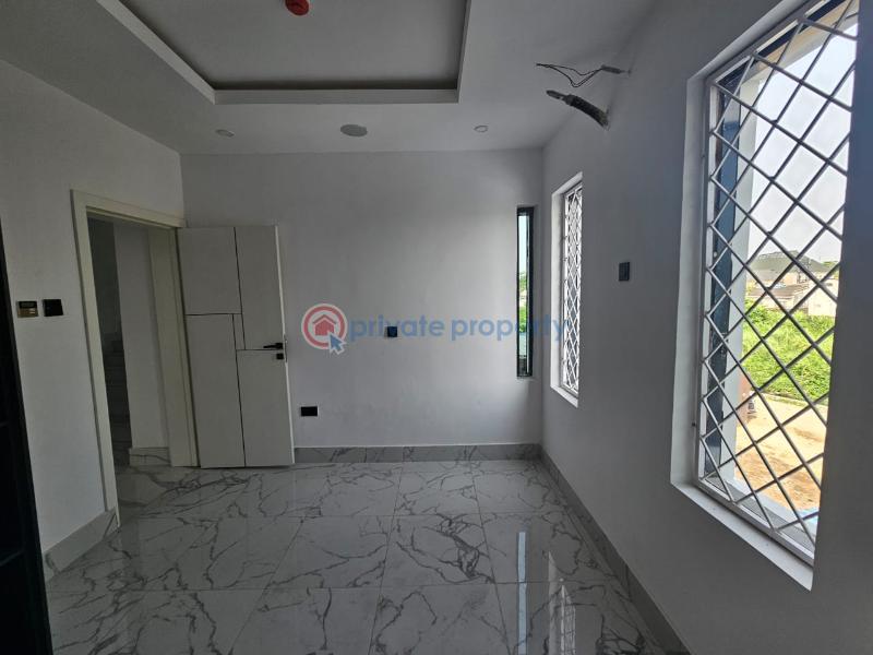 4 bedroom Semi detached Duplex For Sale Surulere Lagos - 17