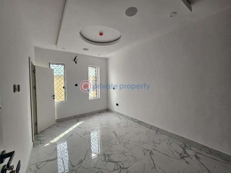 4 bedroom Semi detached Duplex For Sale Surulere Lagos - 9