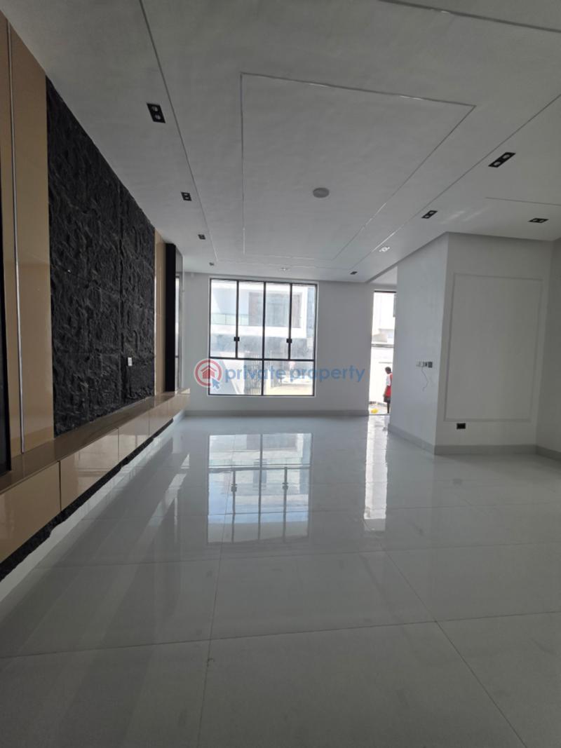 4 bedroom Semi detached Duplex For Sale Chevron Drive Lekki Lagos - 3