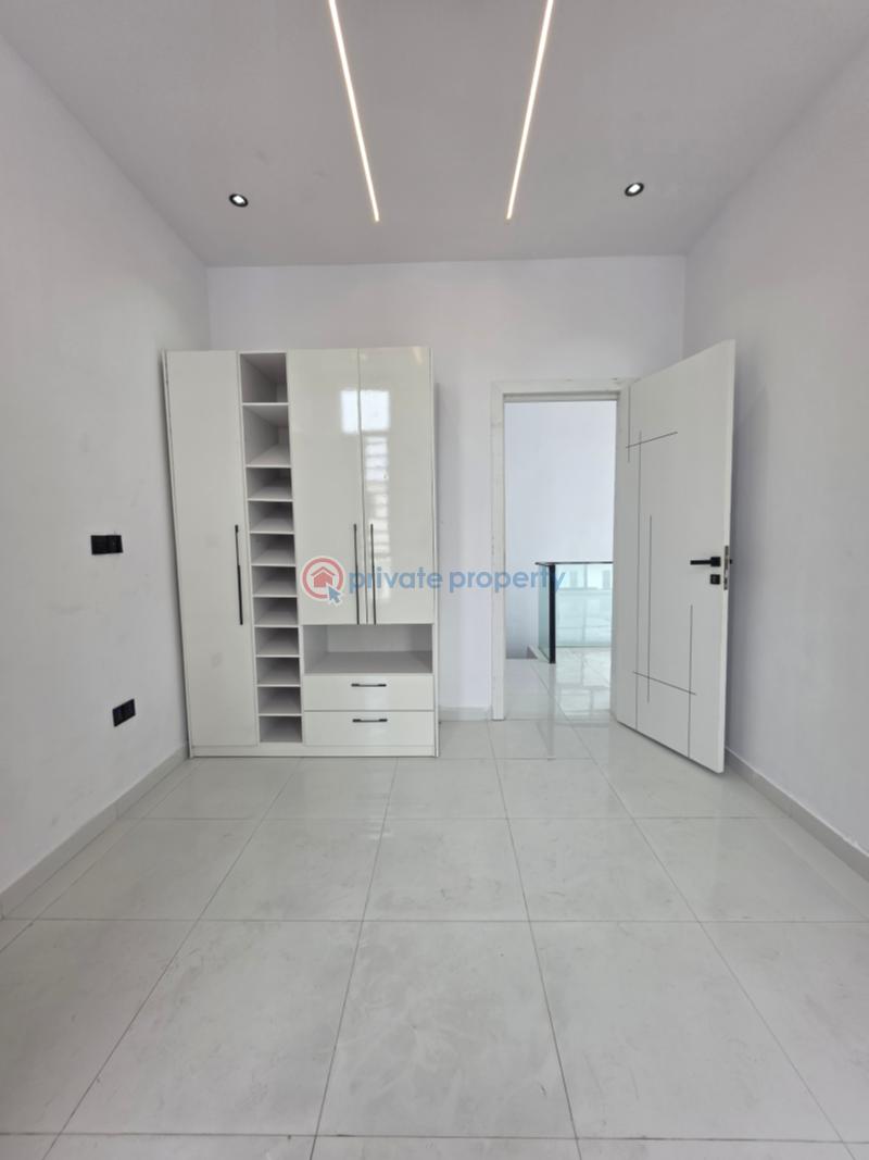 4 bedroom Semi detached Duplex For Sale Ikota Villa Estate Lekki Lagos - 10