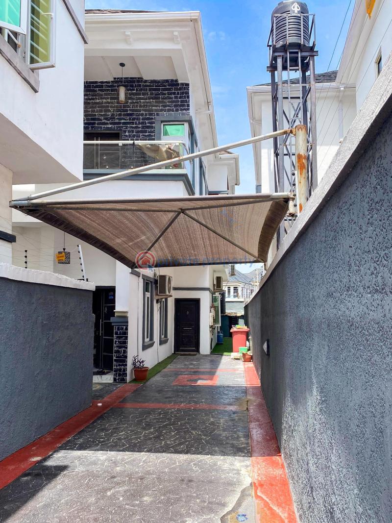 4 bedroom Semi detached Duplex For Sale Ikota Villa, Ikota, Lekki Ikota Lekki Lagos - 1