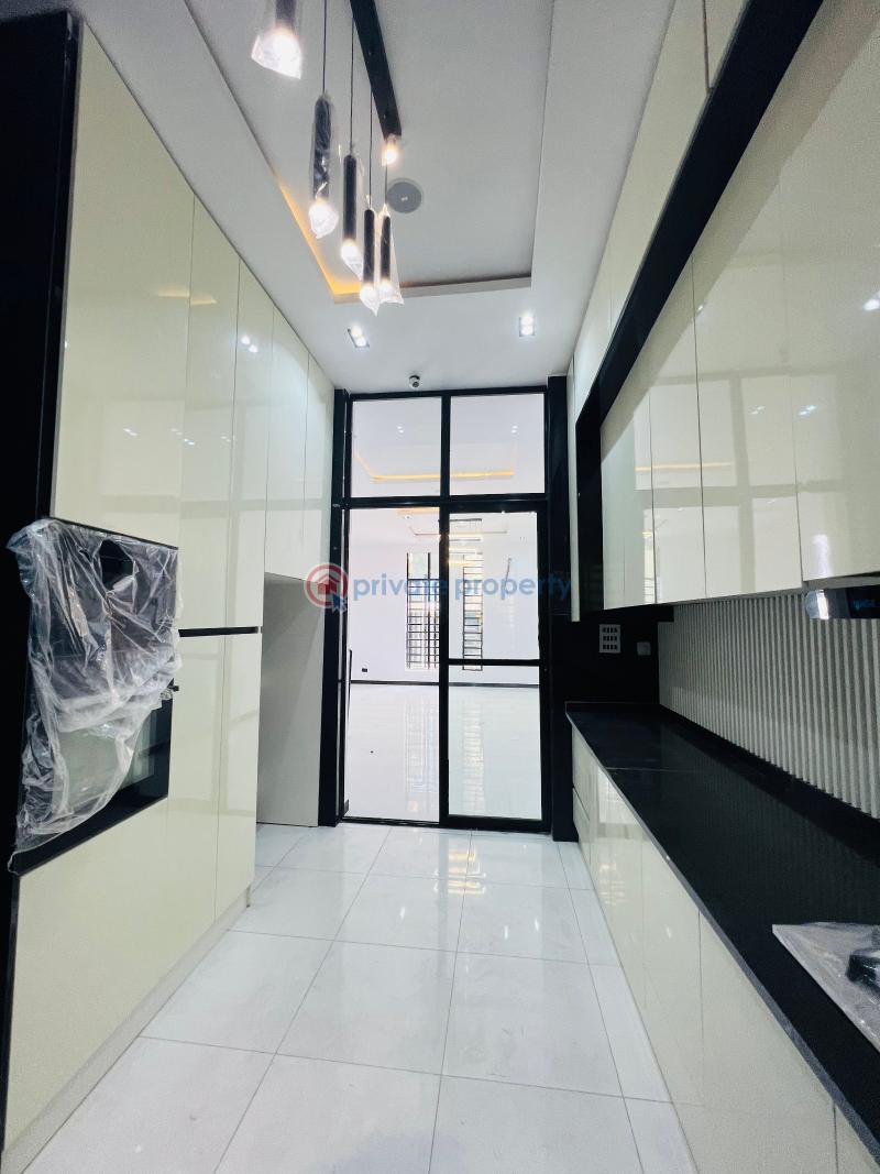 4 bedroom Semi detached Duplex For Sale Ikate Ilasan Lekki Lagos - 6